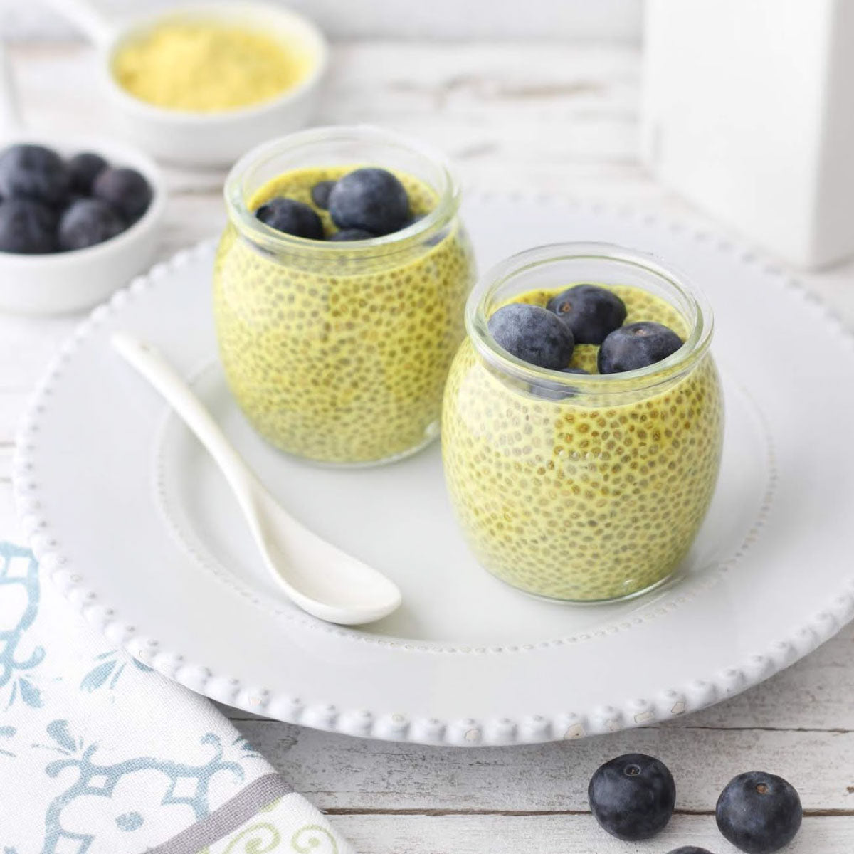 Chia Pudding con Golden Milk